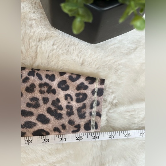 Spiritual Gangster Leopard Cheetah Print High Rise Yoga Leggings XS - Picture 5 of 5
